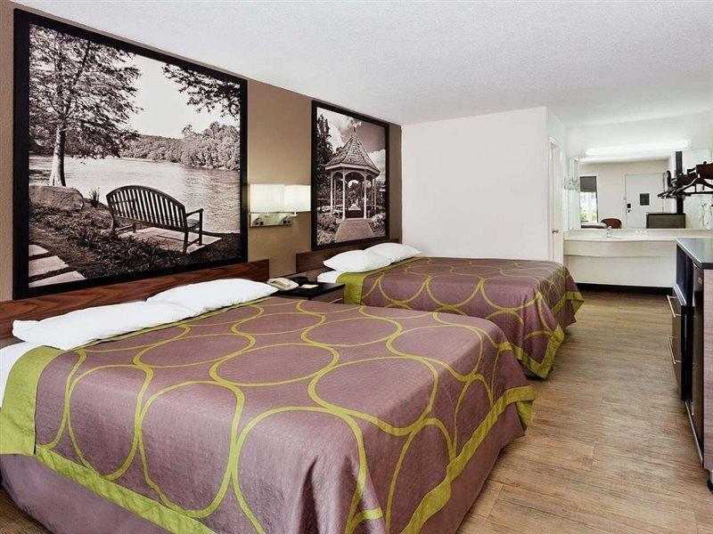Super 8 By Wyndham Ringgold Chattanooga Area Екстериор снимка